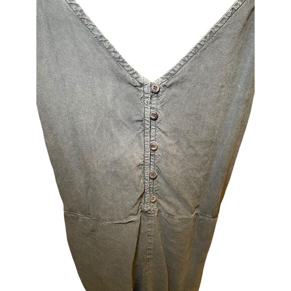 Cloth & Stone Anthropologie Women Large Romper Grey‎ Blue Washed Denim Sleevless - Picture 2 of 7